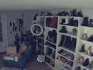 Miss Olivia Black Dressing Room